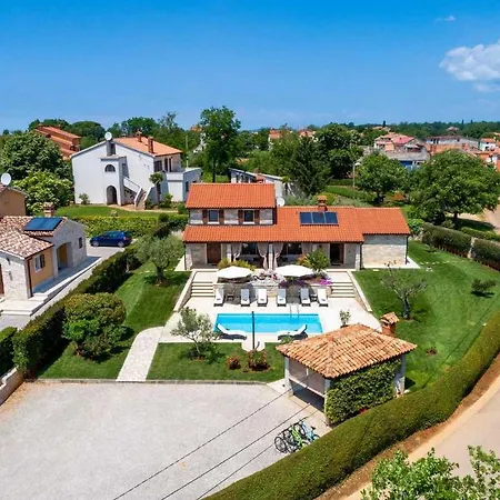 Ferienhaus Danijel *